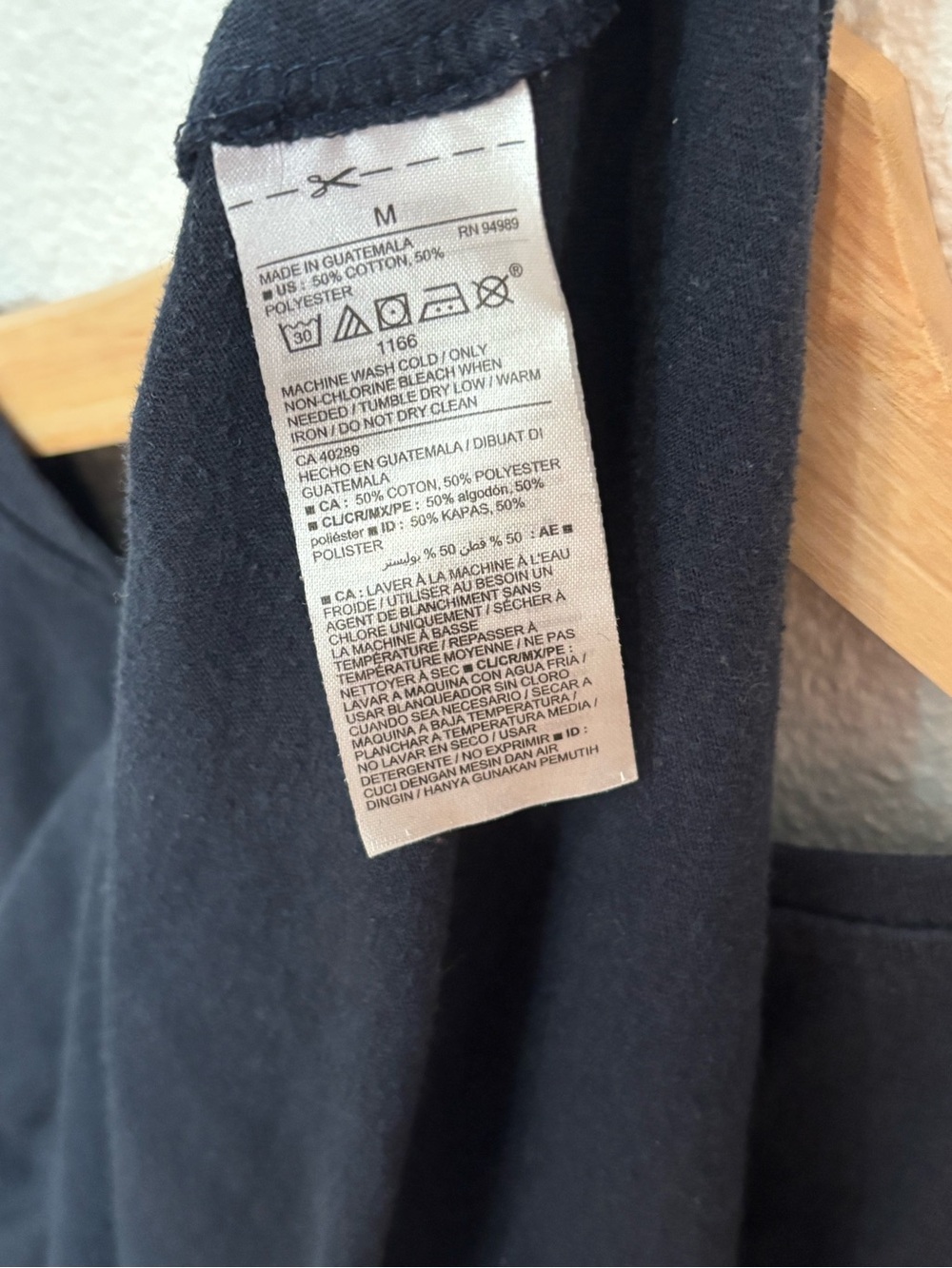Old Navy Navy Boston Red Sox Graphic Tank Top - Picture 4 of 4